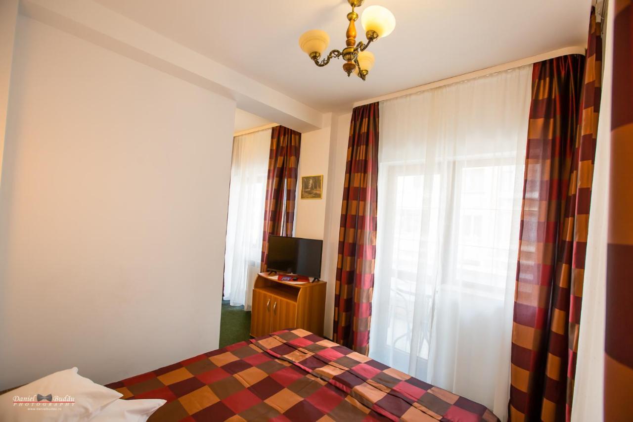 Pensiunea Vila Europa Deva Exterior foto