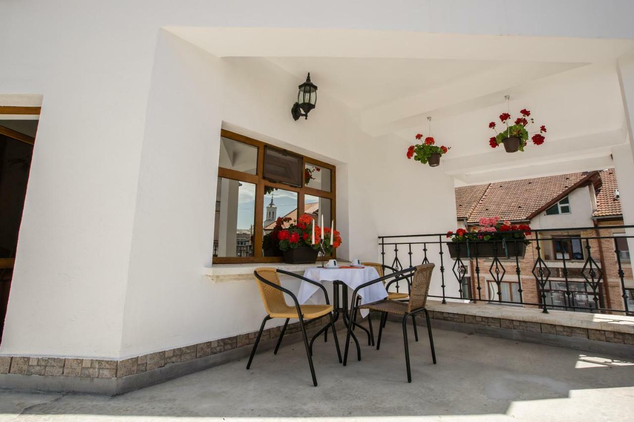 Pensiunea Vila Europa Deva Exterior foto